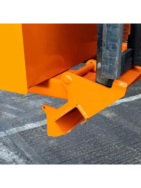 Invicta Auto Lock Tipping Skip