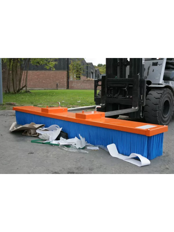 Invicta Basil Fork Mounted Eco / Heavy duty Sweeper