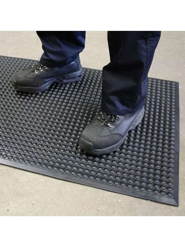 Coba Europe COBAelite Bubble Anti Fatigue Mat