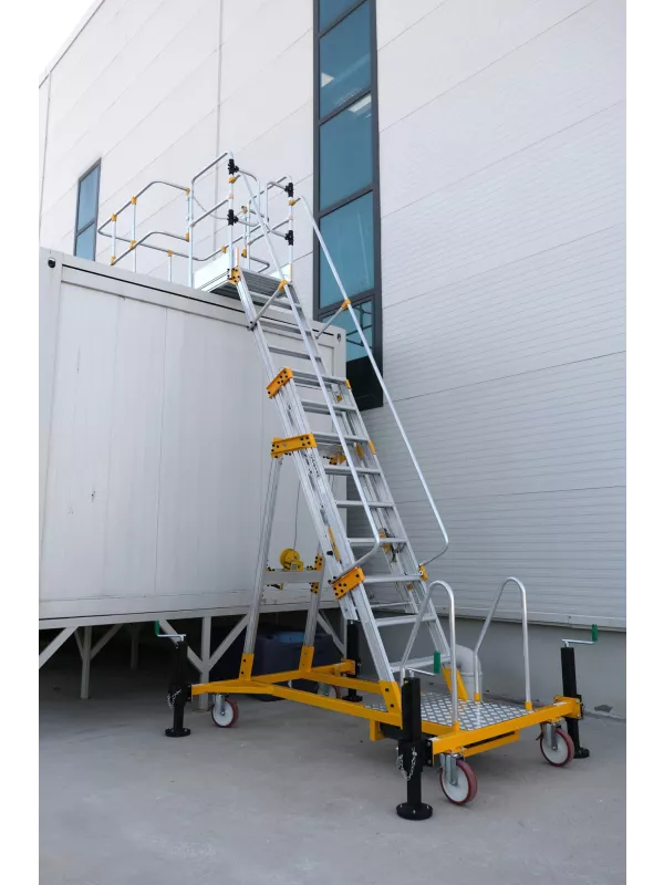 CLIMB-IT® Tanker Ladder – Height Adjustable Cantilever Platform