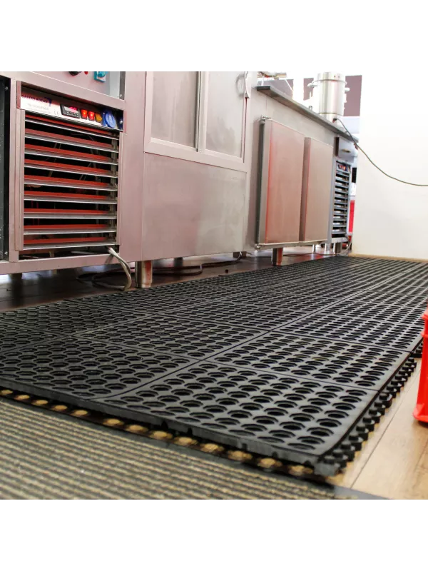Fatigue-Step Nitrile Interlocking Anti-Fatigue Tile