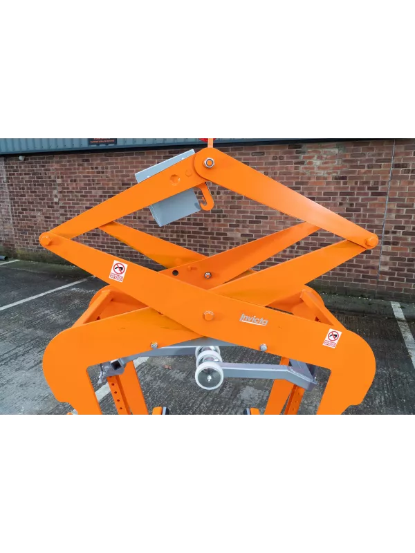Invicta Forklift Standard Mechanical Grab