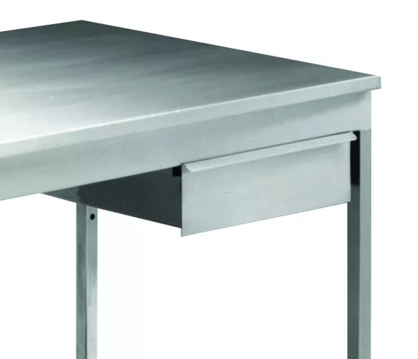 QMP Heavy-Duty Stainless Steel Workbench – Ideal for Hygienic Environments