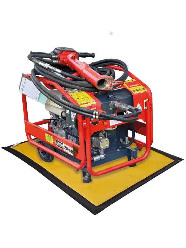 Fentex Spill Containment Mats for Oil-Fuel Leaks