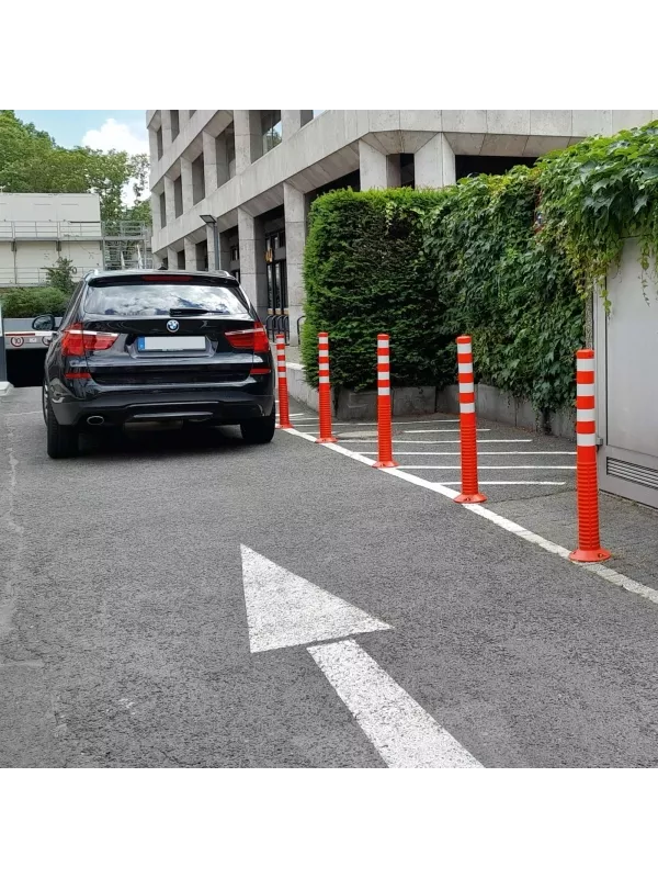 FLEXBack Traffic Post