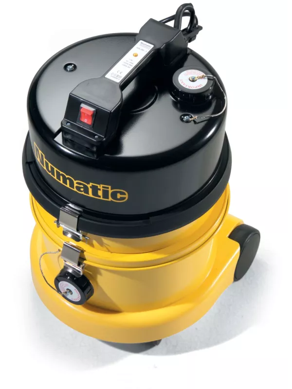 Numatic Advanced Filtration and Cyclonic Vac HZ200