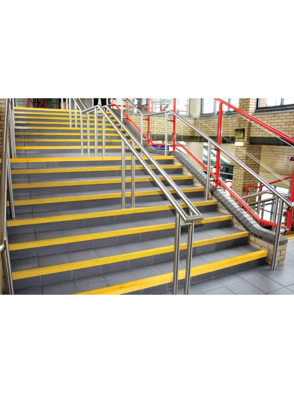 COBAGRiP Anti-Slip Stair Nosing