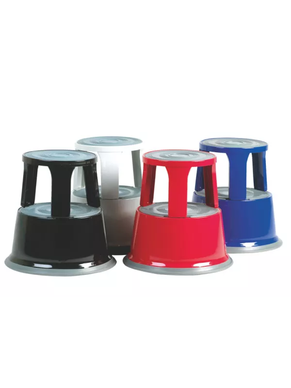 Set of four kick steps in black, grey, red, and blue for safe access to shelves and elevated areas.